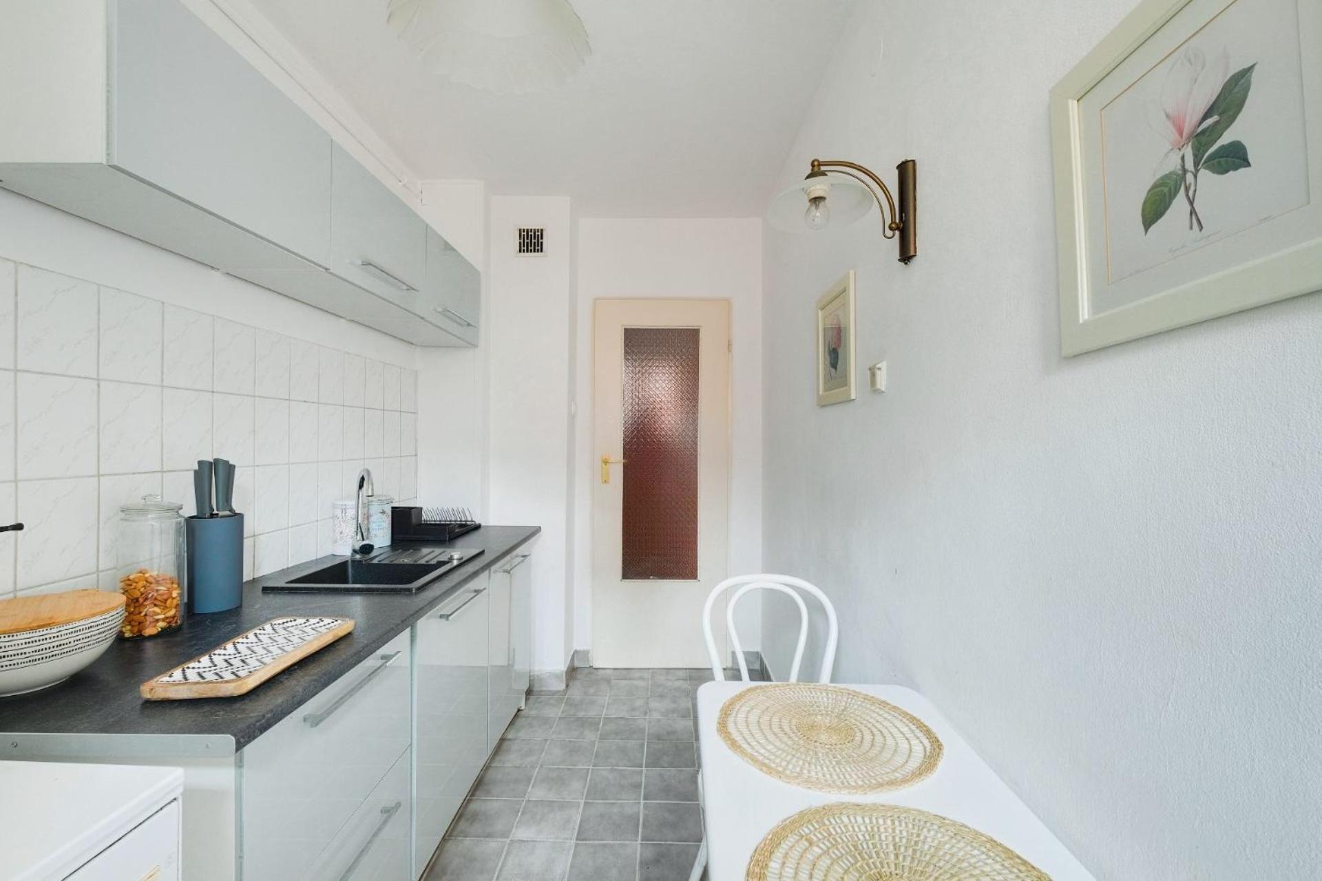 Spacious In Location Warsaw