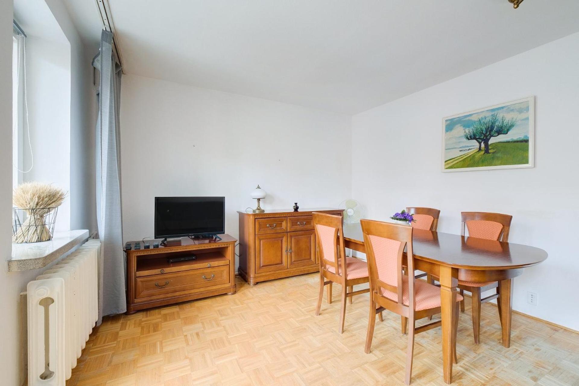 Apartment Spacious In Location Warsaw