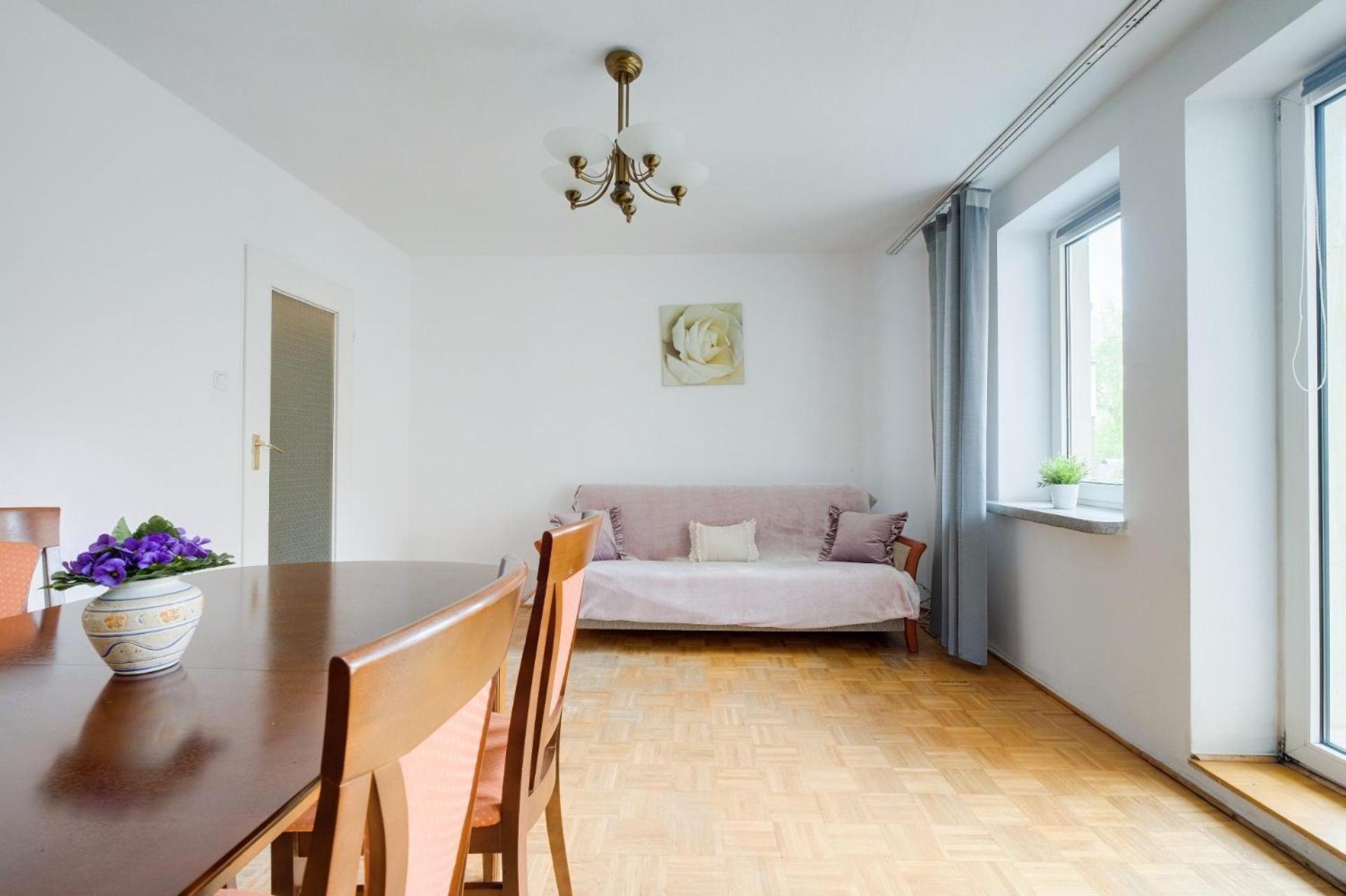 Apartment Spacious In Location Warsaw